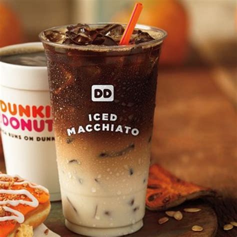 4 Of The Strongest Dunkin Donuts Fall Drinks Ranked To Help Perk You Up