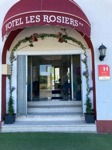 Hotels Hotel Les Rosiers Hotels La Rochelle 17000