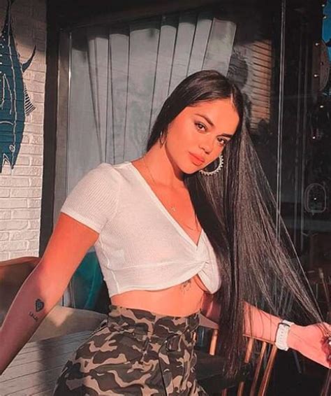 'la segura' dijo en sus historias de instagram que, como su mamá (aexa mena), también es víctima de. La mamá de La Segura calentó las redes con diminuto bikini - La Poderosa del Huila