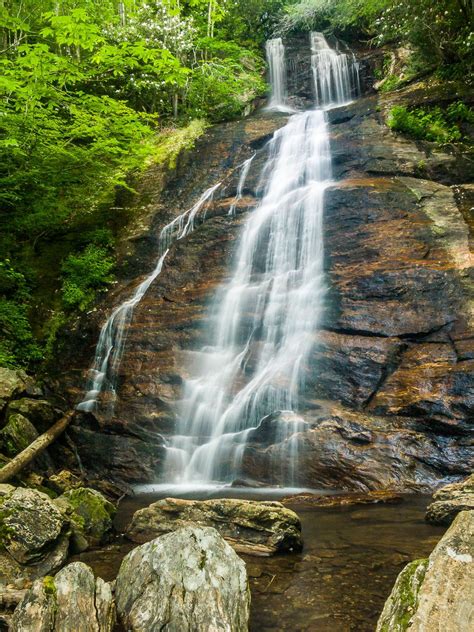 However, campsites fill up quickly in the fall the state tree of virginia—the dogwood—is commonly found throughout the commonwealth's rich forests and turns deep scarlet and purple in the fall. Dill Falls - WNC Waterfalls