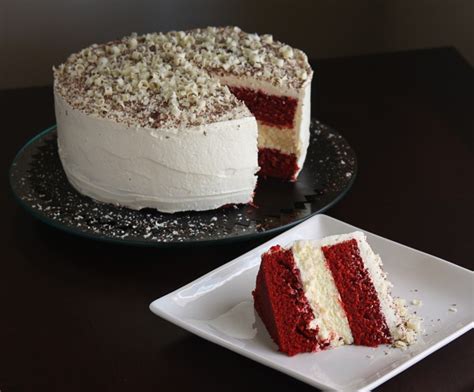 Erin S Food Files Lincoln’s Red Velvet Cheesecake Cake