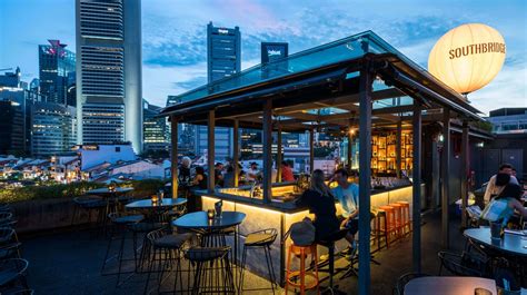 It's the experience from the service, the sensorial trips derived from the food and the ambience all. The 10 Best Rooftop Restaurants in Singapore