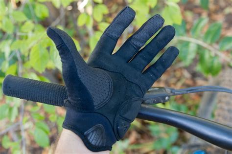 The 7 Best Mountain Bike Gloves Of 2023 Tested By Gearlab