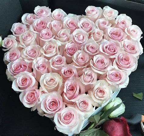 30 Lovely Rose Arrangement Ideas For Girlfriend Rose Arrangements