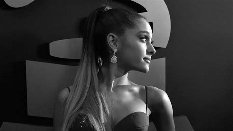 Ariana Grande In Black And White Picture Hd Ariana Grande Wallpapers