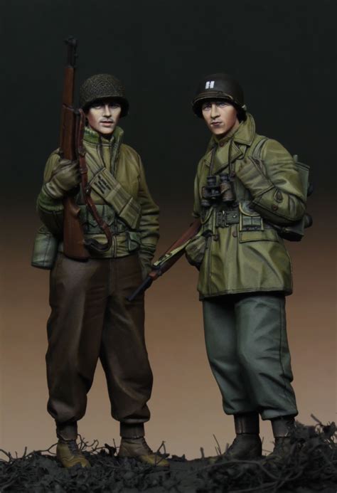 Two Wwii Us Infantry Toy Soldiers 135 Alpine Miniatures Plastic