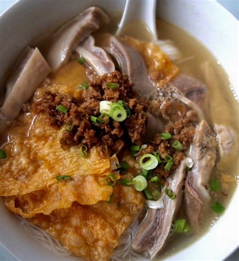 It was quite reasonable to me given the food quality served. Chee Chup Chuk, Char Kway Teow and Hokkien Mee Hawker ...