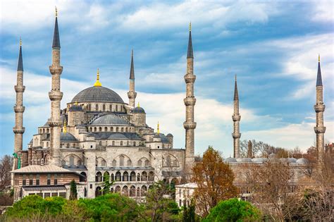 10 Potret Masjid Terindah Di Dunia Megah Dan Bikin Takjub