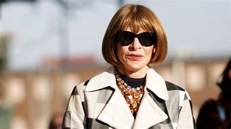 Anna Wintours Plastic Surgery How Does She Look So Young