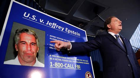 Estados Unidos Jeffrey Epstein acusado de tráfico y abuso sexual de docenas de adolescentes