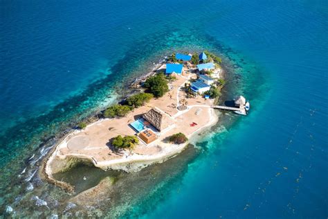 Private Island For Rent Off Coast Of Belizes Accommodates Up To 20