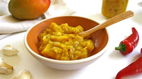 Amba) — мягкий свежий южный ветер в бассейне р. Your New Favorite Israeli Condiment: Amba, a Pickled Mango ...