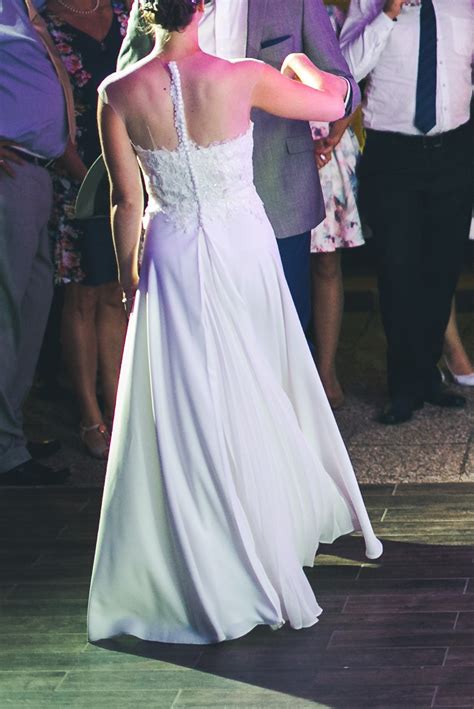 Elysian Custom Made Preowned Wedding Dress Save Stillwhite