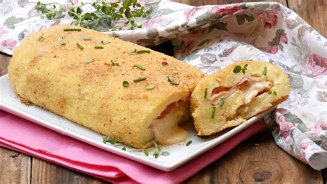 Roulé de pommes de terre farci au jambon et mozzarella