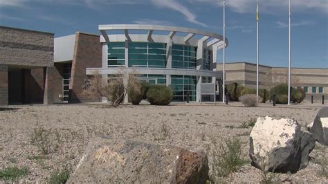 Mdc Authorities Inmate Death Under Investigation Krqe News 13