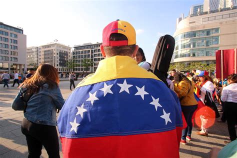 Venezuela, officially the bolivarian republic of venezuela, is a country on the northern coast of south america, consisting of a continental. فنزويلا: خطة أم فشل - RT Arabic