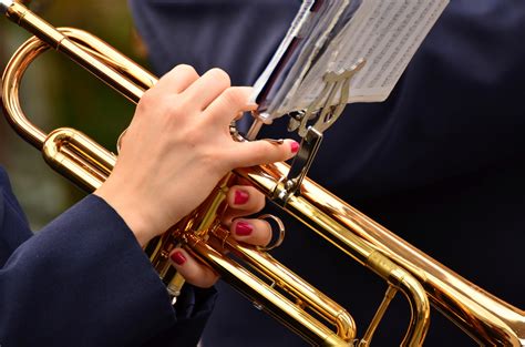 We don't accept sponsorships, free goods, samples, promotional products, or other benefits from any of the product brands featured. Best Trumpet Brands & Models 2020 - Band Essential