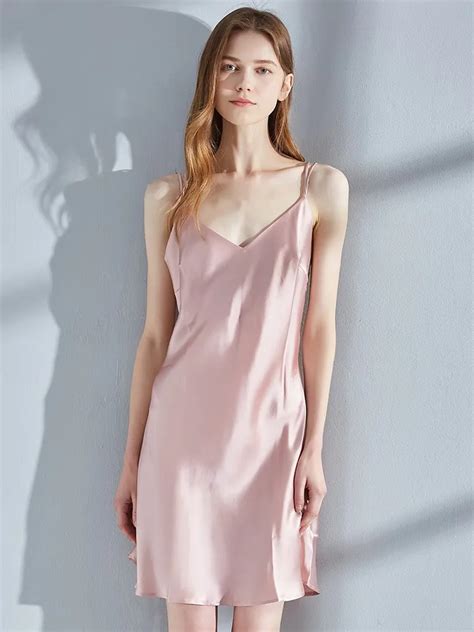 100 Silk Nightgowns Women Pink Nightwear Sexy Night Dress Bedgown Sleeveless Nighties V Neck