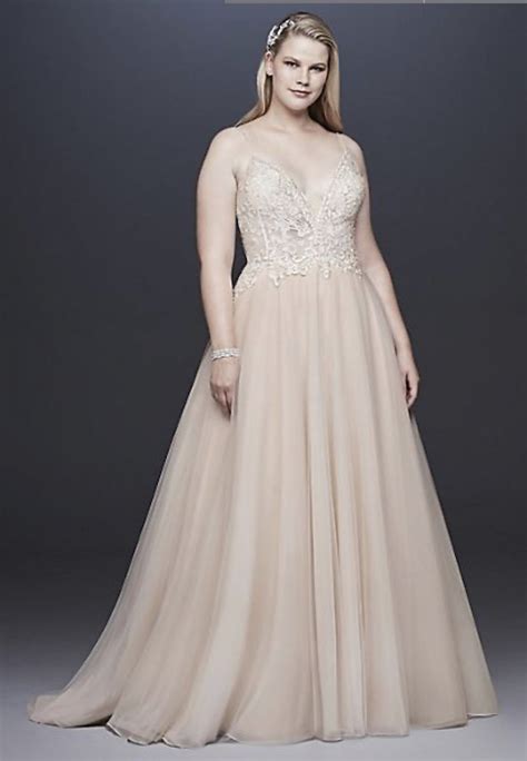 Davids Bridal Plus Size Wedding Dresses Will No Longer Cost More Stylecaster