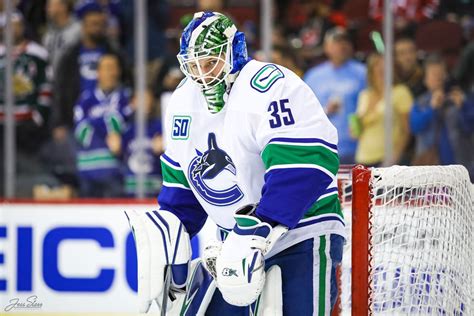 Watch as the canucks come away with the win after going to the shootout with the canadiens. NHL Rumors: Canucks, Maple Leafs, Oilers, Canadiens, More