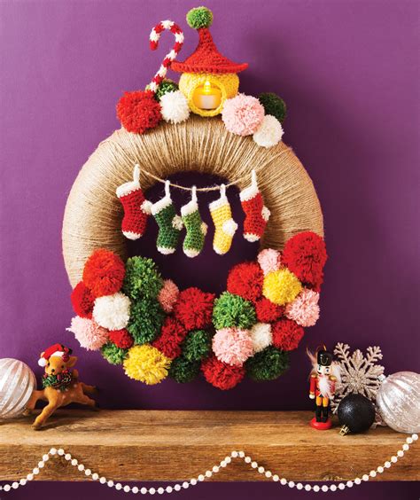 christmas crafts christmas wreaths crochet wreath succulent wreath festoon winter wreath