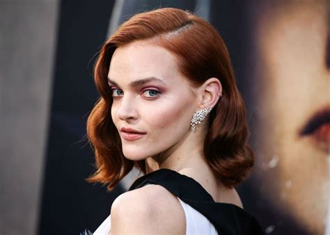 Interview The Handmaid S Tale S Madeline Brewer Brief Take