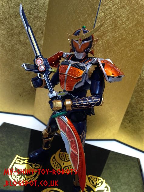 However, he soon learns that the inves come from a world where the lockseeds they use in the inves. My Shiny Toy Robots: Toybox REVIEW: S.H. Figuarts Kamen ...