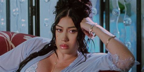 Watch Kali Uchis Video For New Song Te Mata The Bat