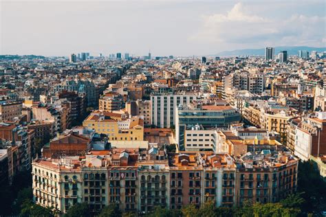 The 5 Best Neighborhoods to Stay in Barcelona