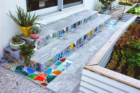 28 Best Diy Garden Mosaic Ideas Designs And Decorations For 2017