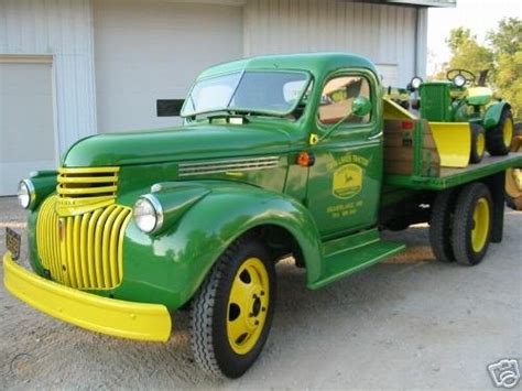 1946 Chevrolet 1 12 Ton John Deere Truck 110 Tractor 30006947