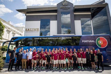 A seleção portuguesa de futebol vai participar num torneio com as congéneres da bélgica, croácia e suíça, que vai decorrer em doha, no qatar, no final do mês de março, foi hoje anunciado pela organização da competição. Euro sub-21: Seleção portuguesa estreia-se no Europeu ...