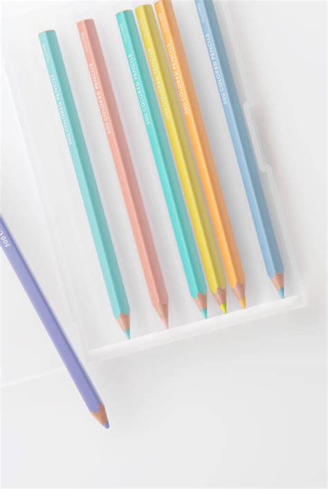 500 Colored Pencils Shiftbrain Inc