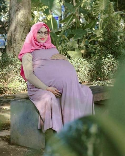 Beautiful Arab Women Beautiful Hijab Maternity Pictures Pregnancy