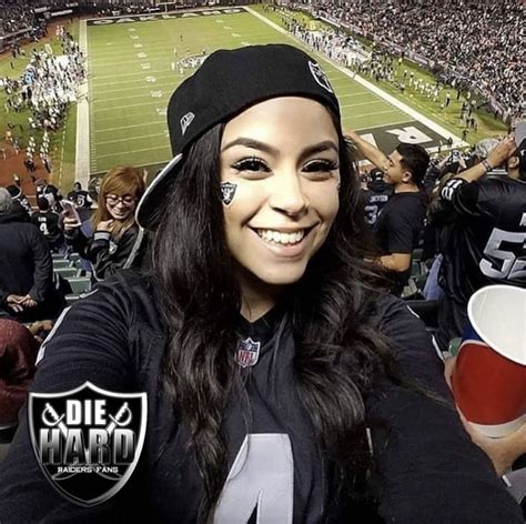 Pin By Raider Chucky On Raiderettes With Images Raiders Girl Raiders Cheerleaders Raiders Fans