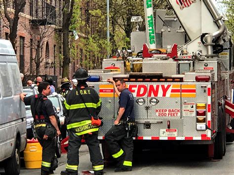 14 Year Veteran Fdny Firefighter Dies After Fall In Ridgewood Queens Abc7 New York