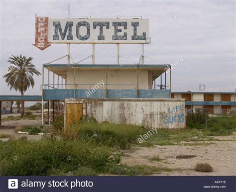 Abandoned Hotel Usa Stock Photo 3137821 Alamy