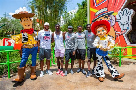 Dallas Cowboys Dak Prescott Meets A Real Cowboy At Toy Story Land The