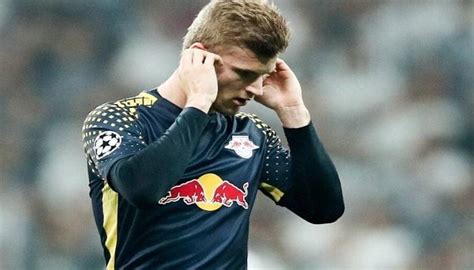 Timo werner prefers to play with right foot. برشلونة يتابع مرض فيرنر الغريب من أجل ضمه