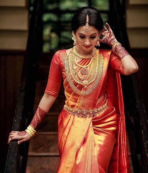 Red Colour Kanchipuram Silk Saree Designrme In 2020 Wedding Saree