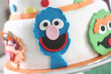Some Of The Cutest Sesame Street Cakes Youll Ever See •