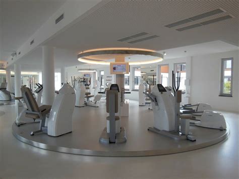 Wir haben für dich ein paar zirkeltraining übungen für daheim zusammengestellt. Learning French: gym vocabulary (Page - 1)