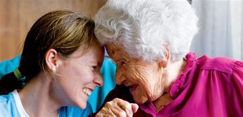 Comment Aider Les Personnes âgées Bénévolement