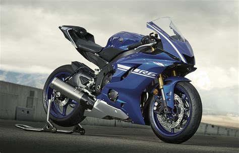So like most of them have pointed out, the r6 was never available in india. 2017 Yamaha YZF-R6 launched - the new supersport - paultan.org