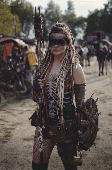 Post Apocalyptic Fashion Diy Costumes Women Post Apocalyptic Costume