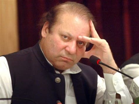 panama papers case pakistan s sc disqualifies pm nawaz sharif