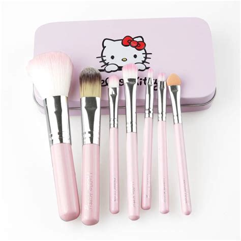 Buy Hello Kitty Makeup Multipurpose Brushes Set Of 7 Online ₹177 From Shopclues