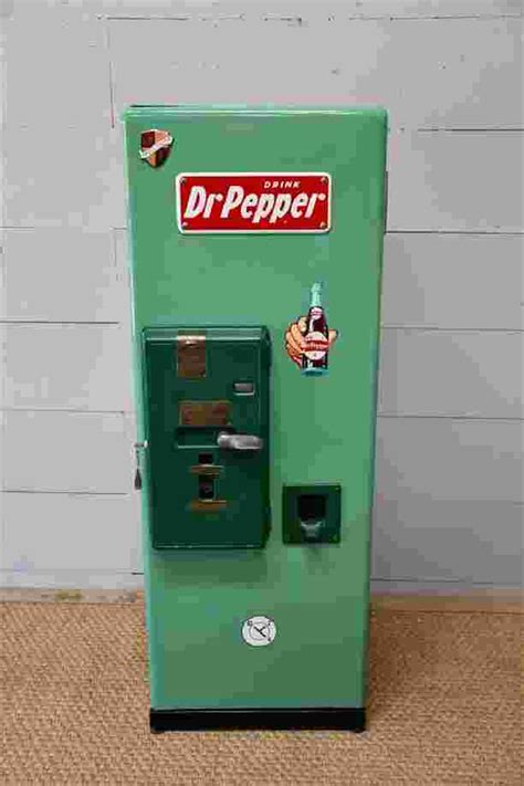 Dr Pepper Vending Machine Works 61h 22 14