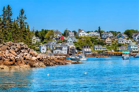 Americas Most Beautiful Seaside Towns