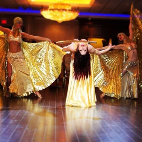 Hire An Arab Belly Dancer In Toronto To Spice Up Your Party